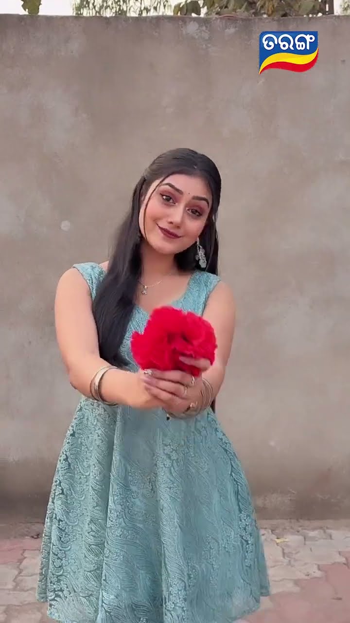 Happy Rose Day | Celebrating Valentines Week | Nidhi | Best Shorts | Tarang TV