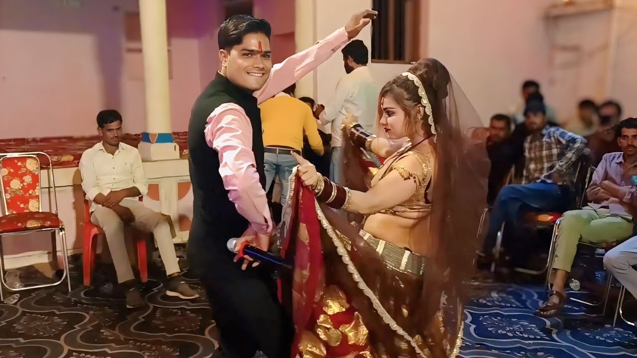 गायक जगभान कुशवाह // ने किया बेडनी के सात डांस //तकियादार होते गदेला मखमल के