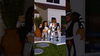 Londyn and Mj Caught Swimming at 3am #roblox
