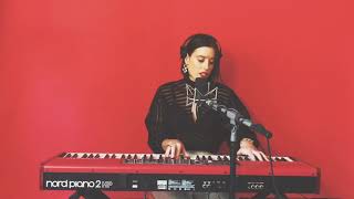 Download lagu Annaca In The Dark Annaca In The Dark