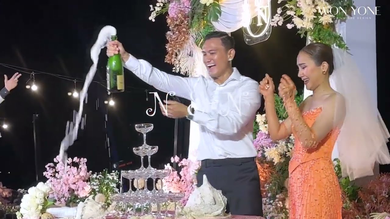 နန်းစန္ဒာလှထွန်း မဂ်လာပွဲ Nan Sandar Hla Tun Beach Wedding Ceremony