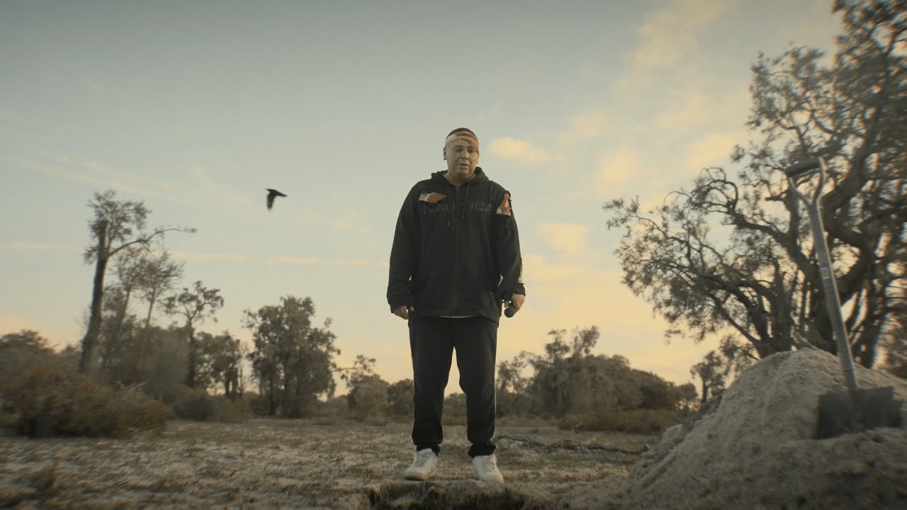 Complete - Die For This adlı videoyu YouTube'da izle Complete - Die For This adlı videoyu YouTube'da izle