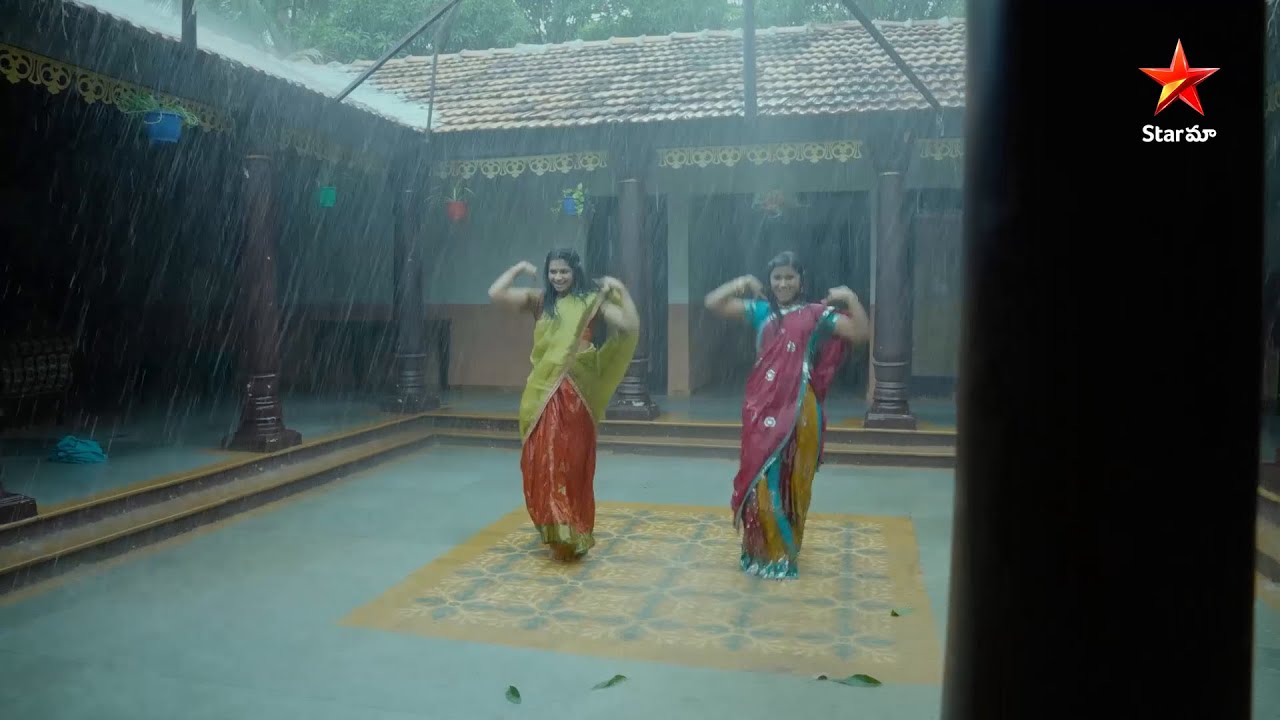 Cool & breezy performance by 