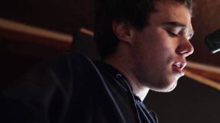 Avi Buffalo - "Good, I'm Wishing" (QMtv Sessions)