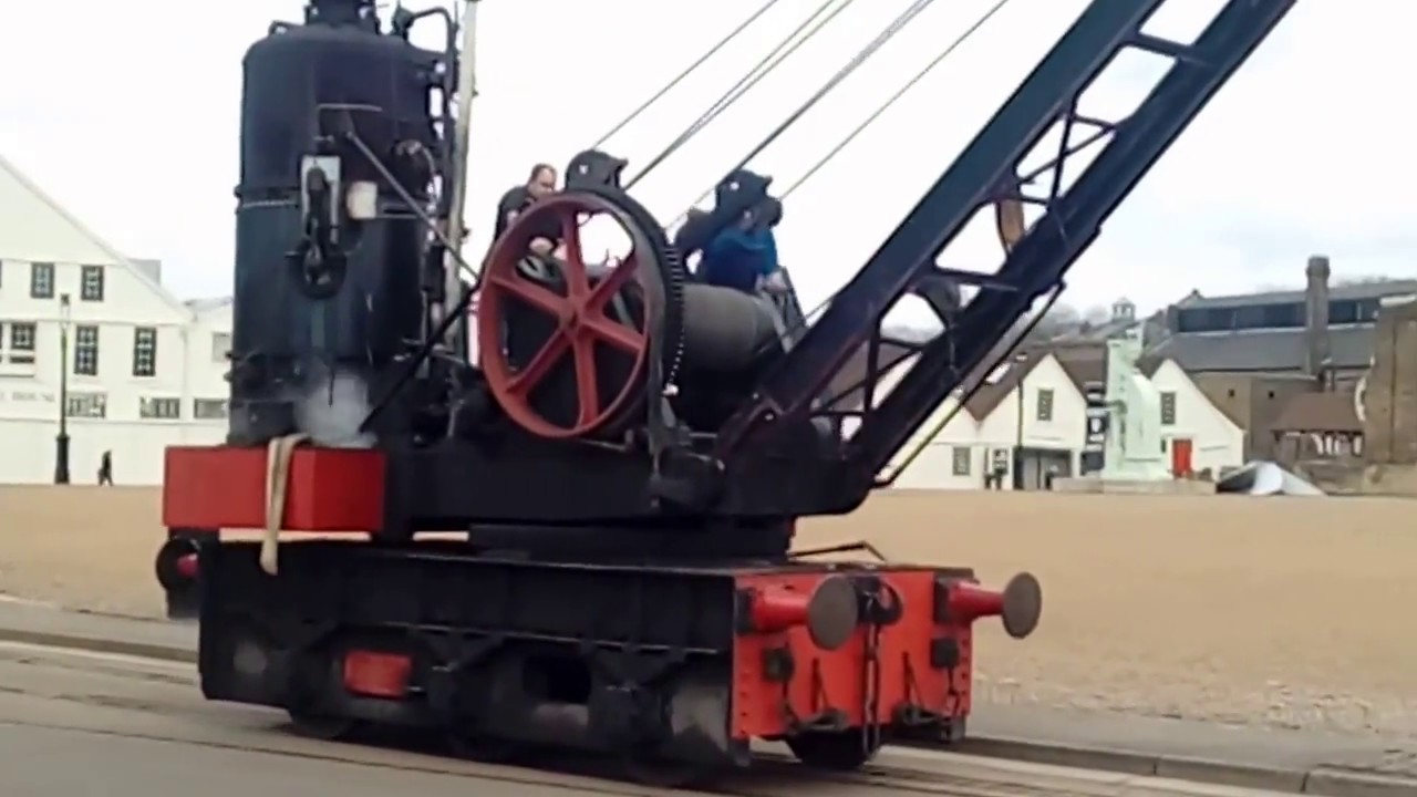 Chatham dockyard ,steam crane in action YouTube