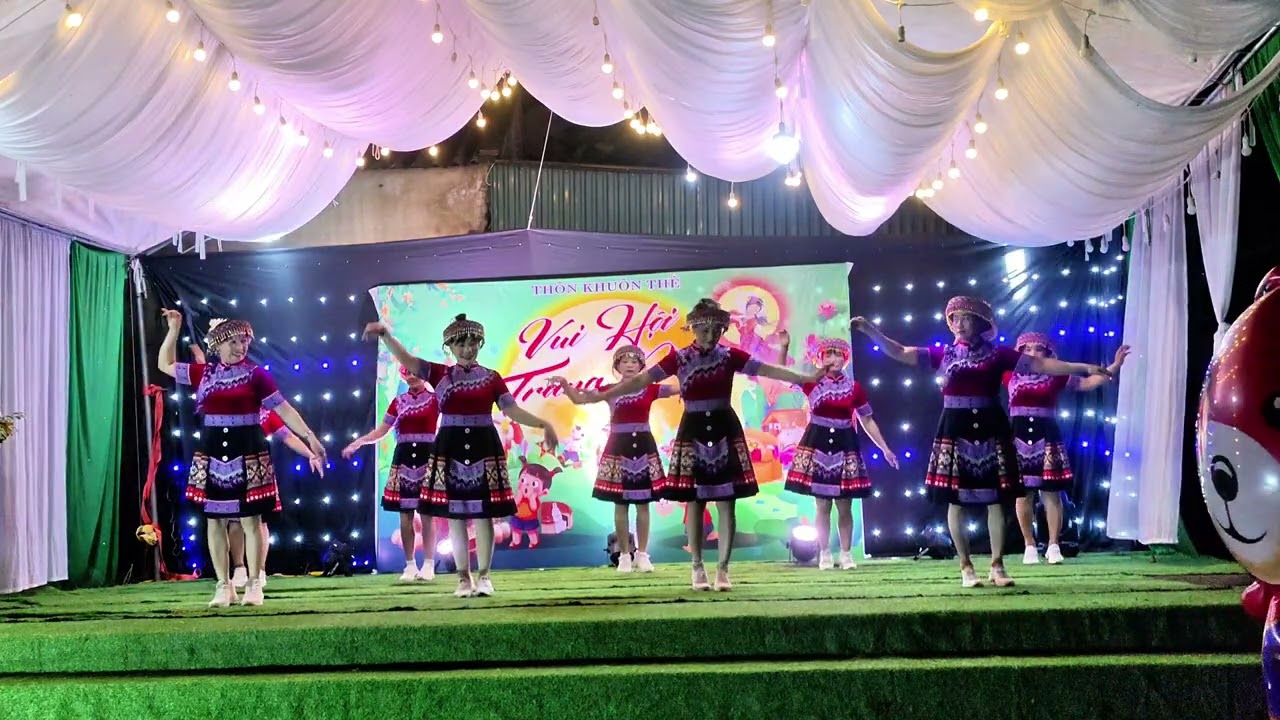 Bản làng em - múa - chi hội phụ nữ Khuôn Thê - Trung Thu Khuôn Thê, Trung Thu Tuyên Quang