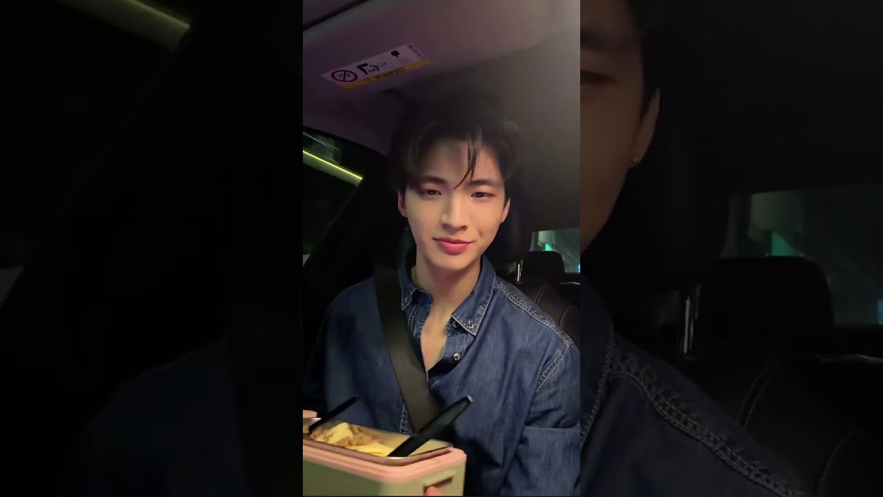 2025.10.22 Pond Ponlawit (PondPonlawit_CNFC) Weibo Live 