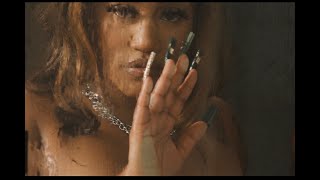 Смотреть клип Jhonni And Neyo - Dont Fall Out Of Love (Official Video)