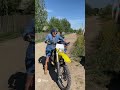 "Бабушка научила внука кататься на мотоцикле: Шок в деревне!" #Гонки #Мотоциклист #СмешныеМоменты