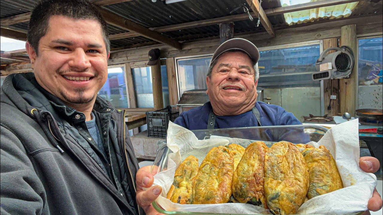 Como Hacer Los Mejores Chiles Rellenos (Hechos En Casa!)🌶️🍳🧀🌿