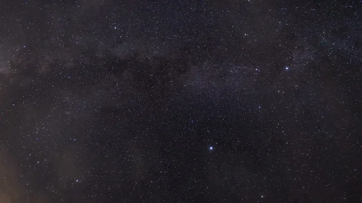 freenaturestock milky way through clouds