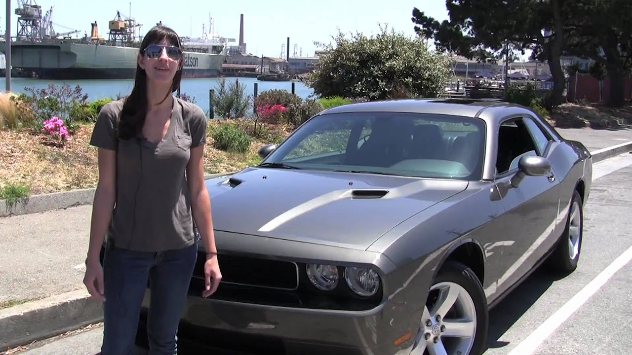 2009 Dodge Challenger SE Video Review