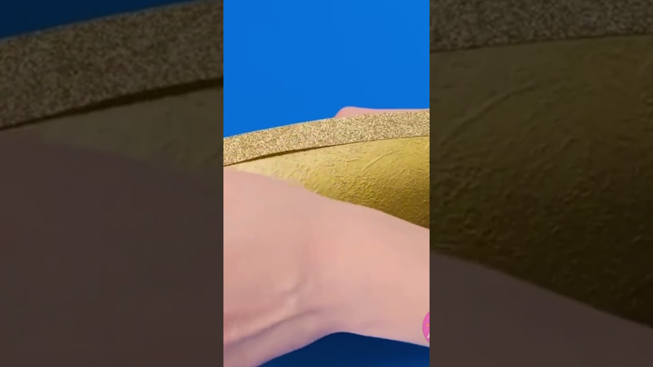 Barbie is shiny after a bath with soda and mentos 