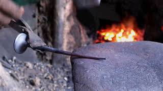 Forging a Hand-Stitcher Shoe Repair Needle: Blacksmith's Artistry with Creative Hands