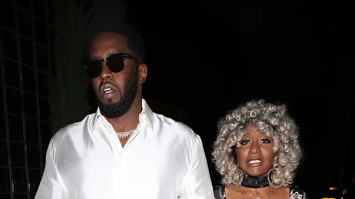 Diddy his mother and kids arriving to Catch Steak ...