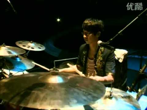 五月天 温柔live版 auf YouTube ansehen 五月天 温柔live版 auf YouTube ansehen