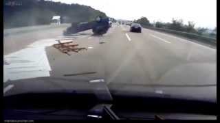 【 】 God's reaction Jedi escape all recorded