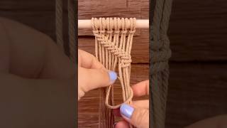 Makramee Muster Diagonaler Rippenknoten | Macrame Diagonal Clove Hitch Knot Tutorial #shorts #diy