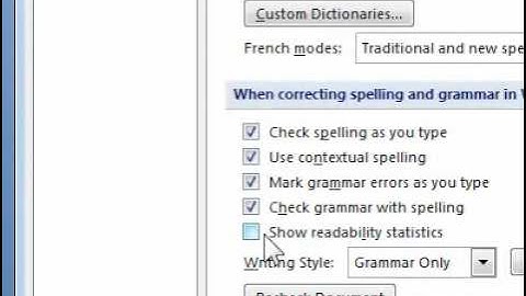 How to enable readability statistics for a document