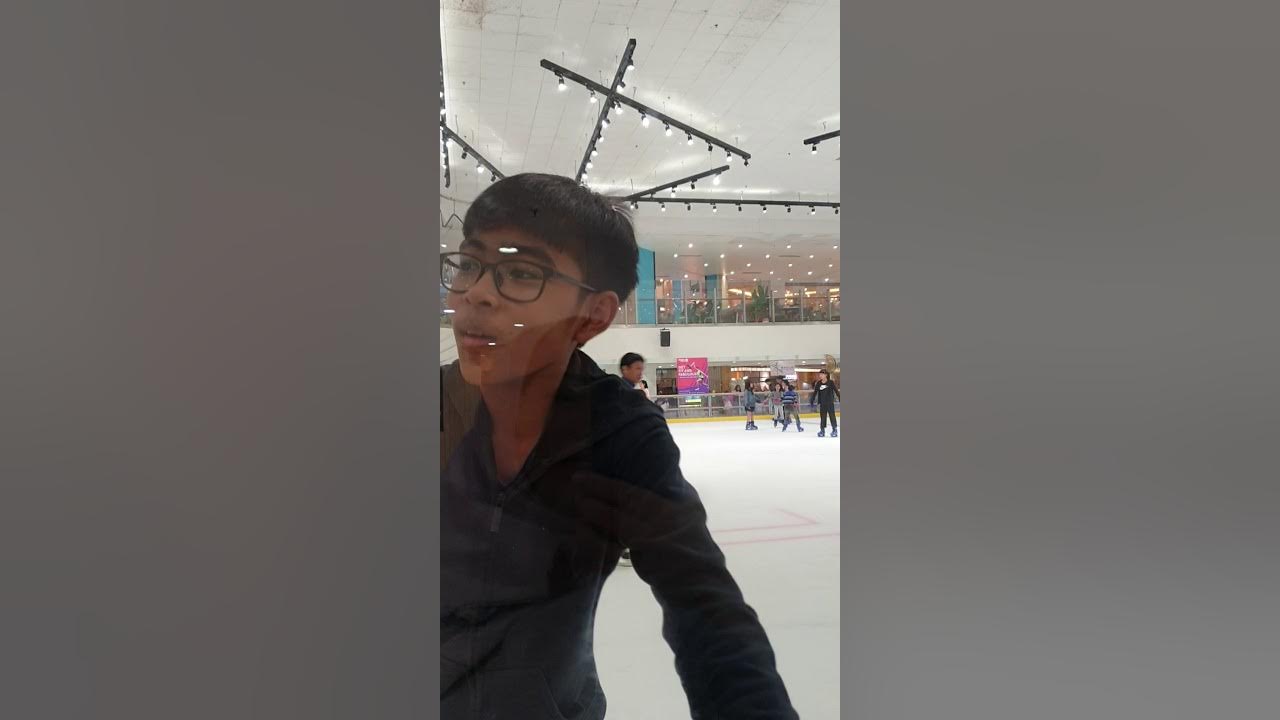 Paradigm Mall JB Ice Skating!! YouTube