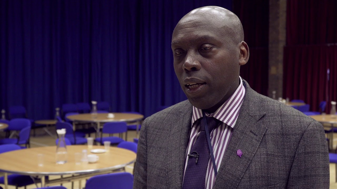 What are the main challenges facing voluntary sector leaders today?