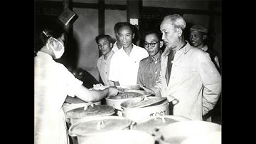 Bác Hồ nói chuyện tại lớp nghiệp vụ nấu ăn năm 1961