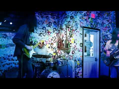 Little John Chrisley - Live Video