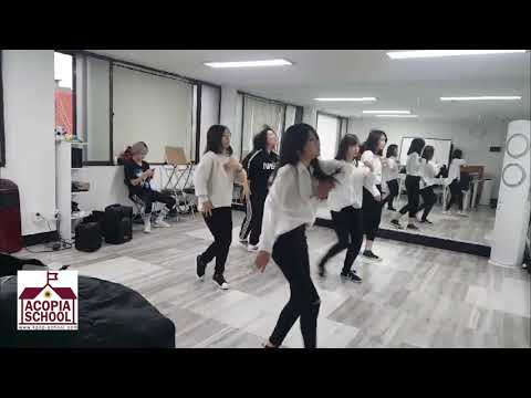 アコピアスクール ダンスレッスン