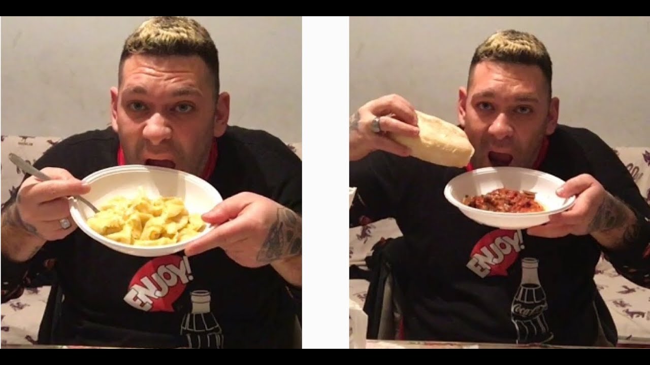 EATING SHOW MUKBANG ITA RAVIOLI E CARNE COI FUNGHI!!!! - YouTube