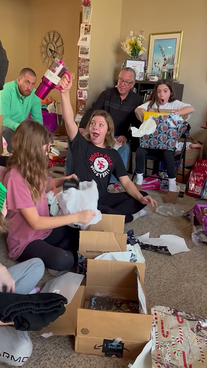 These dads were confused by these Stanley gifts 😅💜