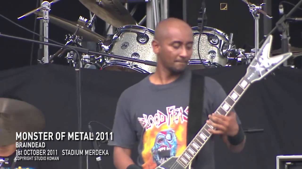 MONSTER OF METAL 2011 - BRAINDEAD
