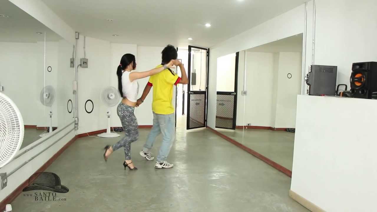 DANCING SALSA IN MEDELLÍN, COLOMBIA salsa fresca