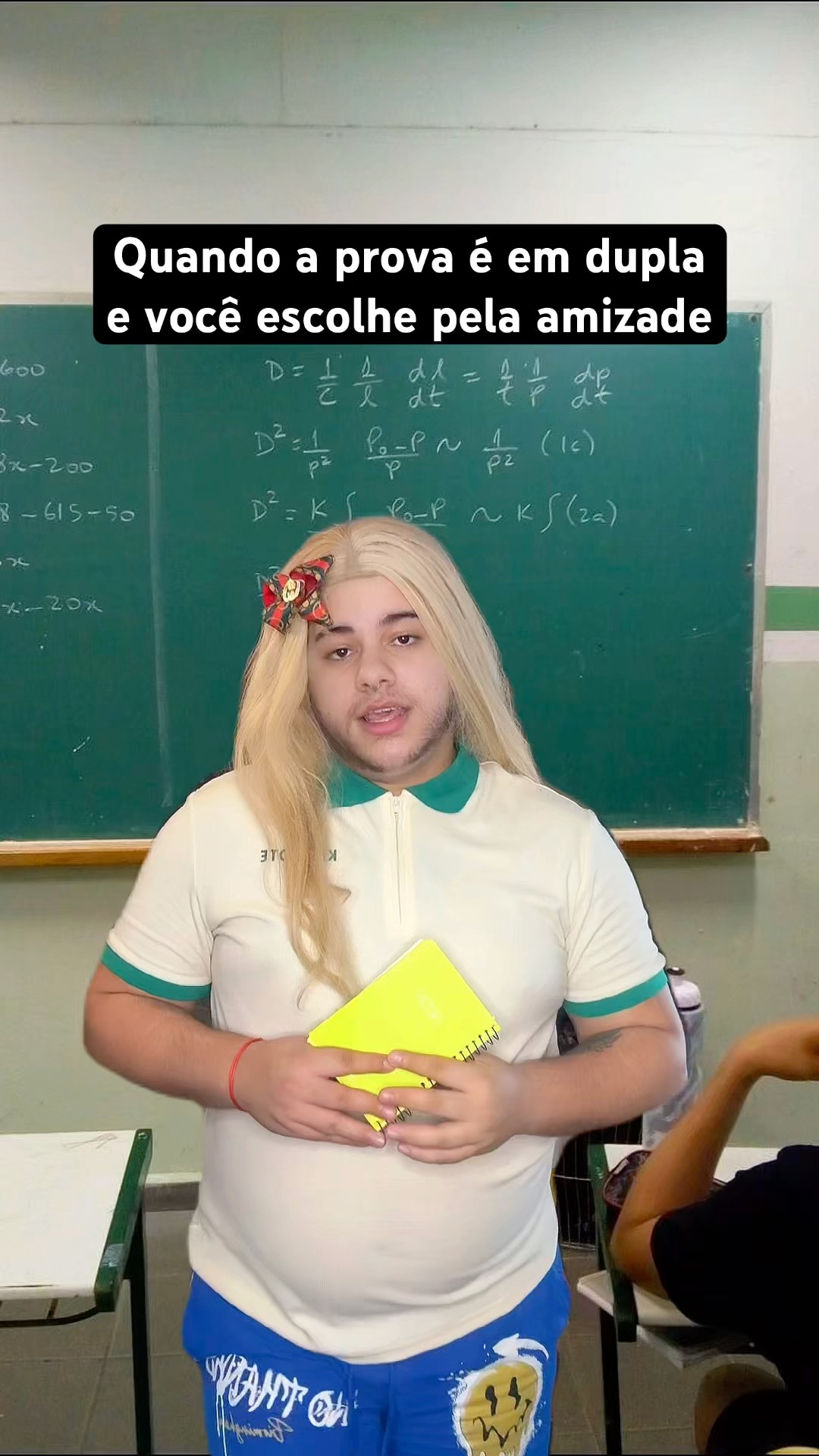 QUANDO A PROVA É EM DUPLA E VOCÊ ESCOLHE PELA AMIZADE