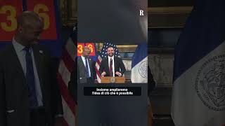 Lesilarante Siparietto Tra Il Sindaco Di New York Mamdani E Un Bambino