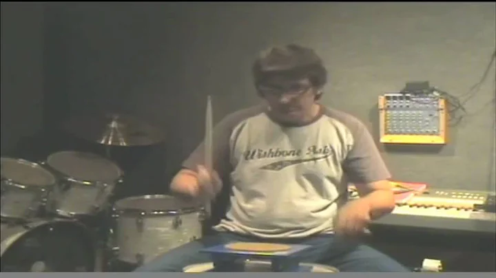 Wishbone Ash Drummer Ray Weston demonstrates the P...