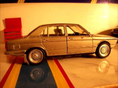 Ancienne Miniature BMW 525 Polistil 1/25 Bleue - Occasion Avec Défaut