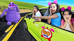 Valentina y su amiga en UNA hora de divertidas historias