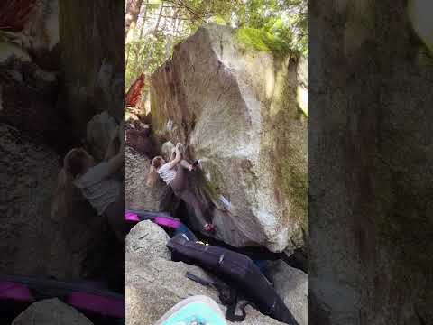 Beta Video for climb Dr. Bigglesworth v10, Squamish