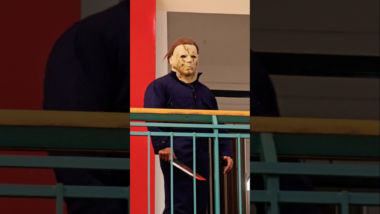 Scary Michael Myers Attacks at the San Antonio Mall #halloween