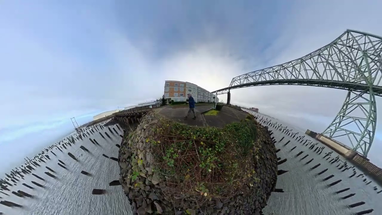 Foggy Day in Astoria /  Astoria–Megler Bridge 