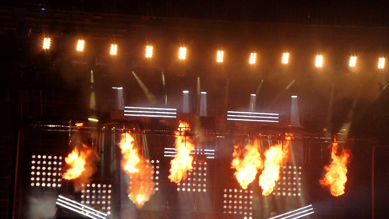 Rammstein - Du Hast - Live Québec City 2016 - YouTube