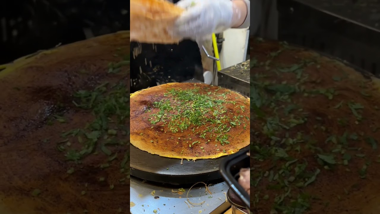 Jian Bing for breakfast in Flushing, NY #foodie #flushing #newyorkeats