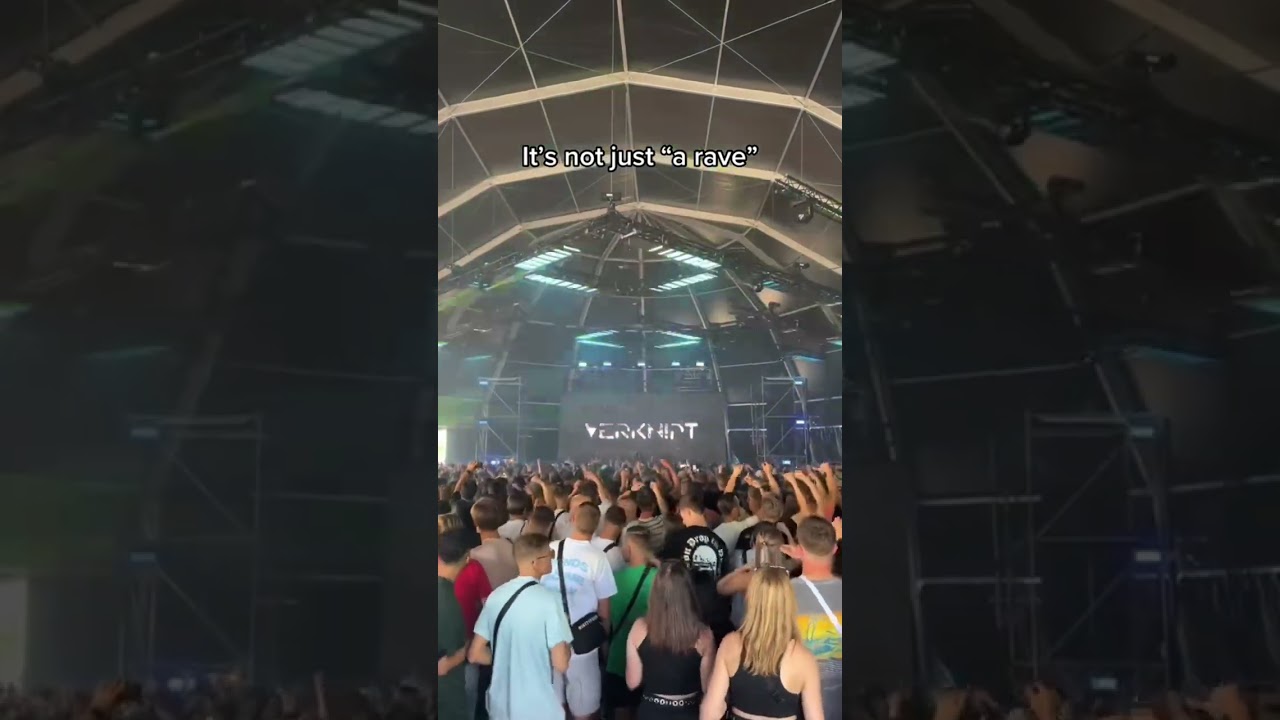 "Ultimate Rave Experience: Exploring the Techno vibes at VERKNIPT party! 🎶🔥" 