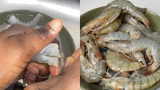 HOW TO CLEAN PRAWNS| Easy way to clean prawns before cooking