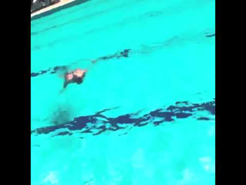 Aygun Kazimova  cimerlikde - bogulmasa yaxsidi
