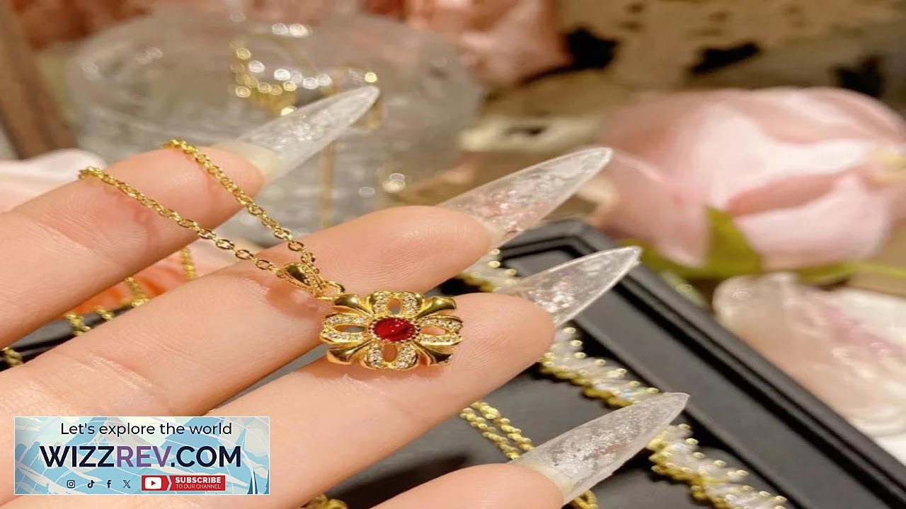 Real 18K Gold Iris Pendant for Woman Luxury AU750 Pendant Necklace Fine