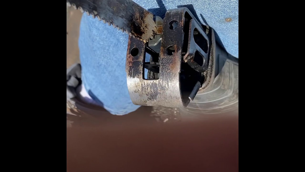 Tool Follies 1 Dewalt Reciprocating Saw Blade Change YouTube