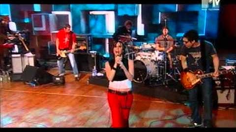 Alanis Morissette - All I Really Want live MTV Supersonic 2004