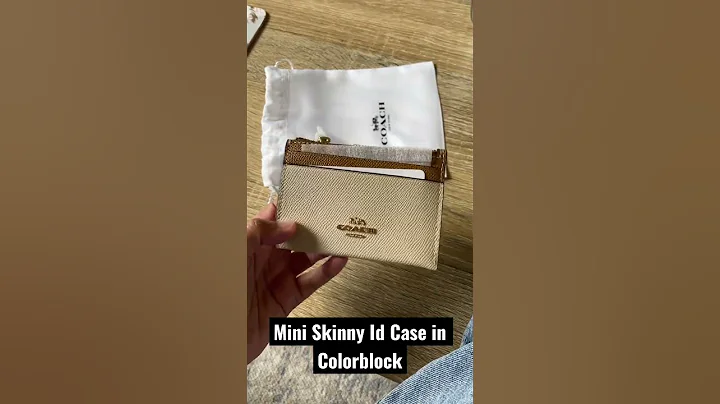 coach mini skinny id review
