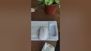Ultra Slim Rechargeable Wireless Bluetooth Keyboard And Mouse Combo #gadgets #keyboardmouse #fyp